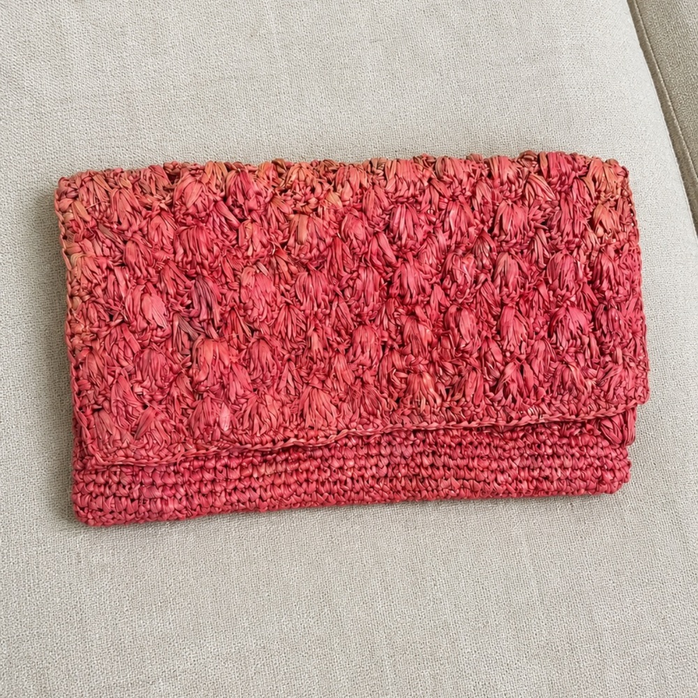Indah Handwoven Raffia Fold-Over Clutch in Coral Pink